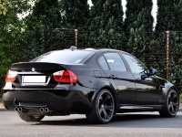 Pare choc arriere BMW Serie 3 E90 05-11 look M3 double - PDC