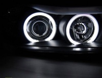 2 Phares avant BMW Serie 3 E90 E91 Angel Eyes CCFL 05-08 - Noir