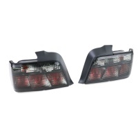 2 feux arriere BMW Serie 3 E36 berline 90-99 - Teintés