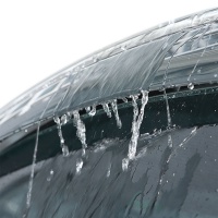 4 Déflecteurs de pluie teintés noir pour VW Golf 8 19-24
