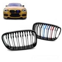 Grilles calandres BMW Serie 1 F20 F21 11-14 look couleur M - Noir Brillant