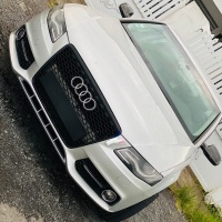 Grille calandre Audi A4 B8 08-11 - noir laque - look RS4