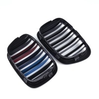 Grilles calandre BMW Serie 5 E39 look couleur M - 95-04 - Noir Brillant