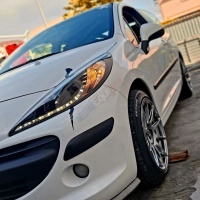 2 Phares avant Peugeot 207 Devil Eyes LED - Noir