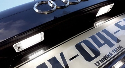 Joerg LED-Kennzeichenbeleuchtung Audi A3/S3 (8L) nur 19,95 € hier im  TUNING-SHOP
