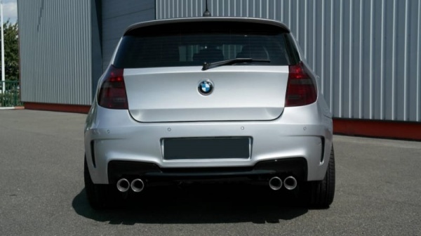 Pare choc arriere BMW Serie 1 E81 E87 04-11 look M1 - PDC