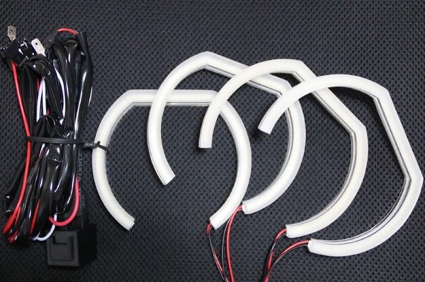4 Angel eyes U LED 3D BMW E82 E87 E90 E91 E92 E60 F22 F30 F31