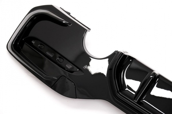 Diffuseur arriere BMW serie 1 F20 F21 LCI 15-18 double sortie