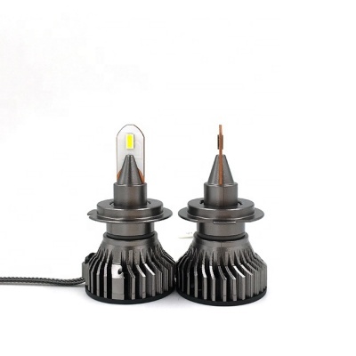 https://www.yakaequiper.com/product_thumb.php?img=images/ampoules-led-mini-h7-phares-courtes-56w-1.jpg&w=400&h=400
