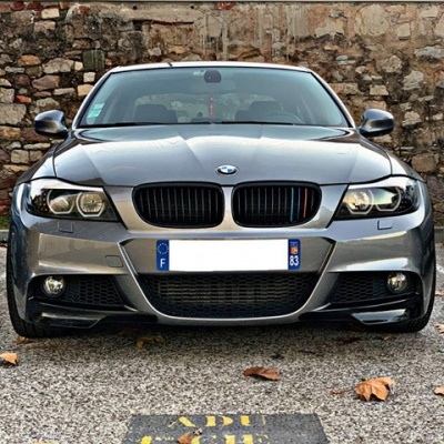 2 BMW Serie 3 E90 E91 Angel Eyes 3D LED-Scheinwerfer 05-12 – Schwarz –
