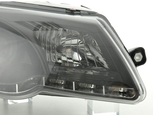 2 Phares avant VW Passat B6 (3C) Devil Eyes LED - Noir