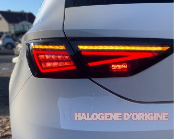 2 Feux SEAT Leon 3 5F 12-20 - LED BAR dynamiques - halogene - Noir