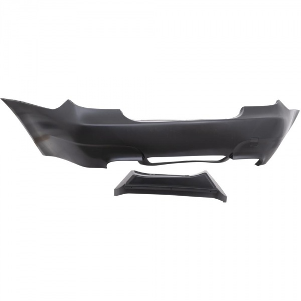 Pare choc arrière look M5 avec et sans PDC pour BMW Série 5 E60 03-10