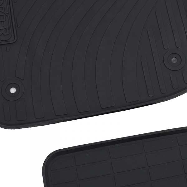 Lot de 4 tapis de sol caoutchouc pour Peugeot 208 12-19
