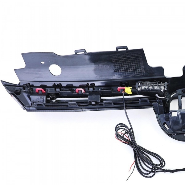 Grille calandre VW Golf 8 (VIII) 20-23 - look GTI avec LED - Noir brillant