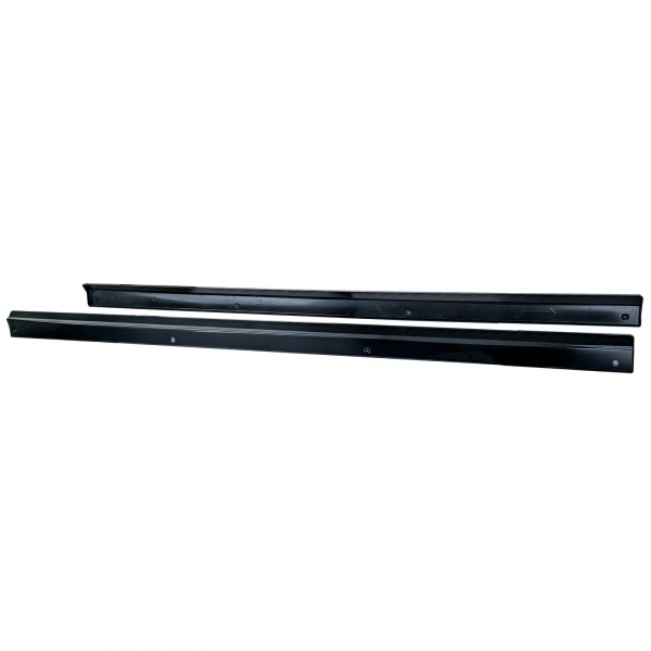 Bas de caisse look Sport noir brillant pour VW Golf 5 03-08