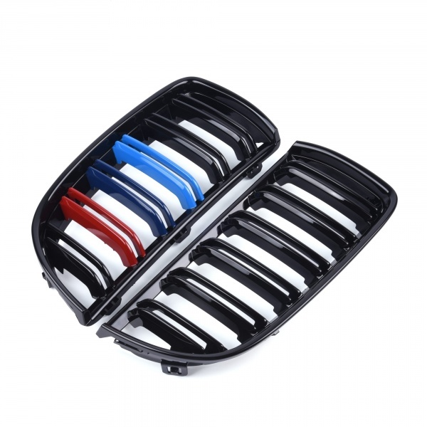 Grilles calandre BMW Serie 3 E90 E91 05-08 look couleur M - Noir Brillant