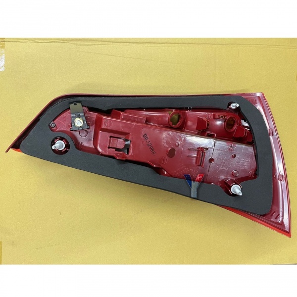 Feu arrière droit Audi A1 2010-2014 - LED - Rouge