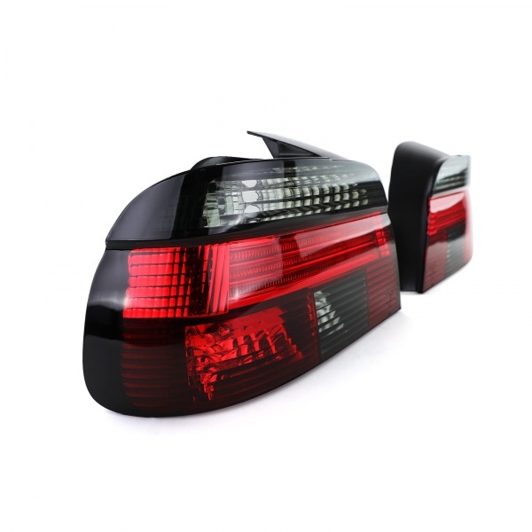 2 Feux arriere BMW Serie 5 E39 95-99 - Fume