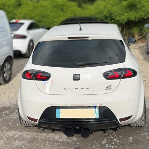 2 Feux carDNA SEAT Leon 2 1P1 - 09-12 - fullLED BAR - Fumé