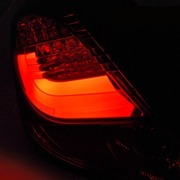2 Feux arriere Opel Corsa D 3P 06-14 - Noir