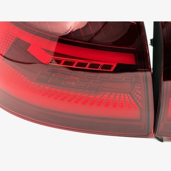 2 Feux arriere VW Golf 6 - fullLED dynamiques - look G8 - Rouge Cerise