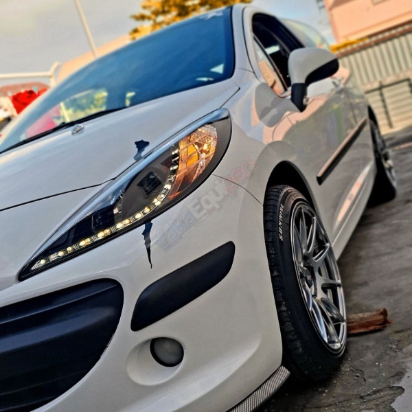 2 Phares avant Peugeot 207 Devil Eyes LED - Noir