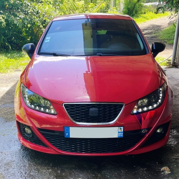 2 Phares SEAT Ibiza 08-12 - Feux jour LED - Noir