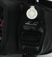 2 VW GOLF 4-koplampen zien eruit als R32 - Zwart