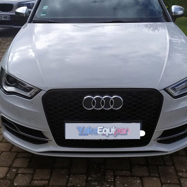 Audi A3 8V Grille - Look RS3 - Preto