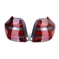 2 BMW Serie 1 E81 E87 07-12 Rücklichter - Red Smoke