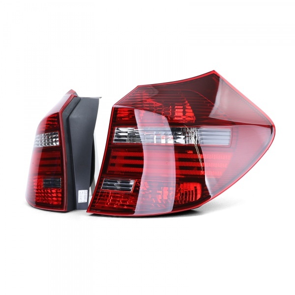 2 BMW Serie 1 E81 E87 07-12 Rücklichter - Red Smoke