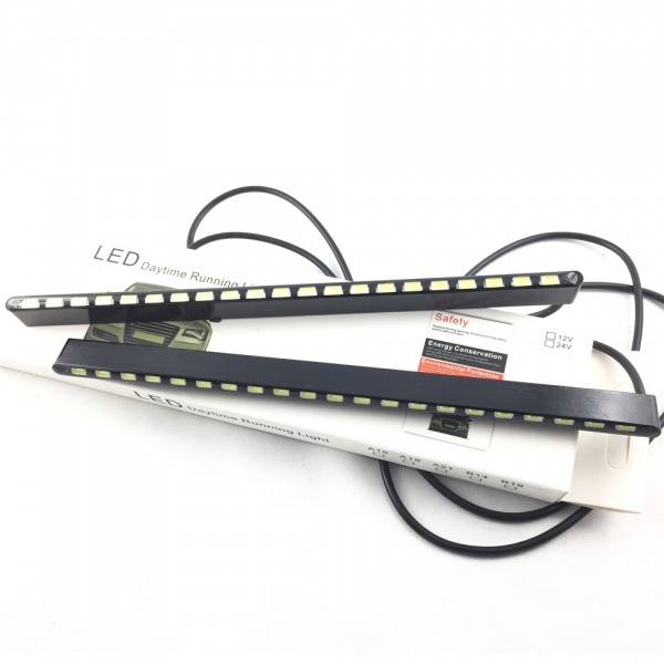 2 luces de conducción diurna LED delgadas de 19 cm - blanco xenón