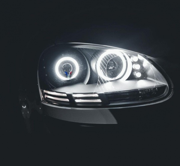 2 VW Golf 5 03-09 Angel Eyes CCFL headlights - Black