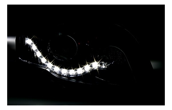 2 Audi A3 8P Devil Eyes LED-koplampen drl - Zwart