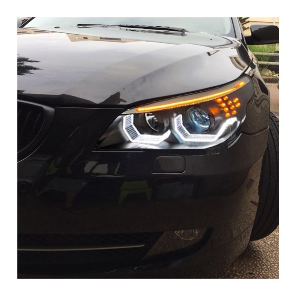 2 BMW Serie 5 E60 E61 Angel Eyes LED 03-07 Faróis de xenônio Visual icônico - Preto