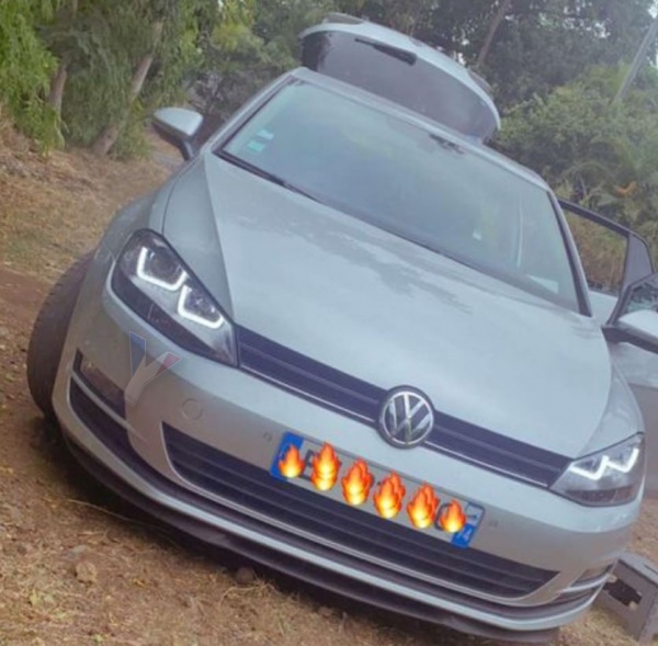 2 VW Golf 7 koplampen - 3D U-LED - Zwart